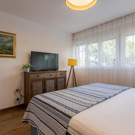 Apartment Comfort Split